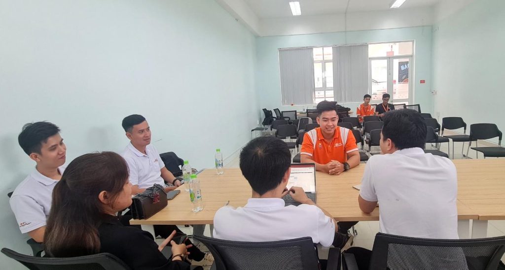 Doanh nghiệp phỏng vấn sinh viên tại FPT Polytechnic Cần Thơ